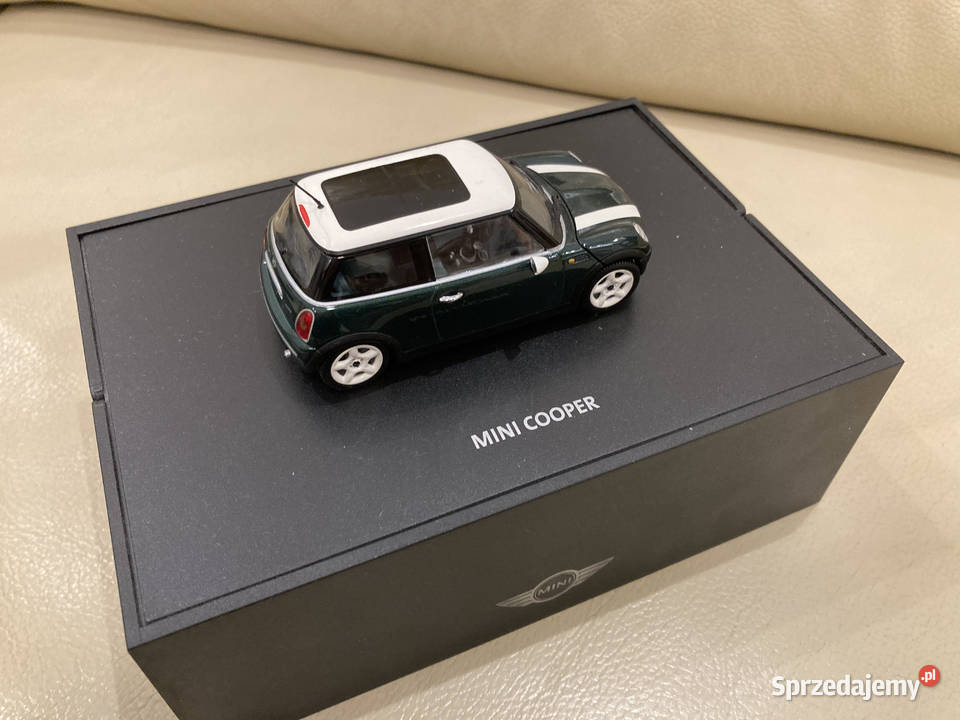 Minichamps MINI COOPER Edycja dilerska 143 Szczecin