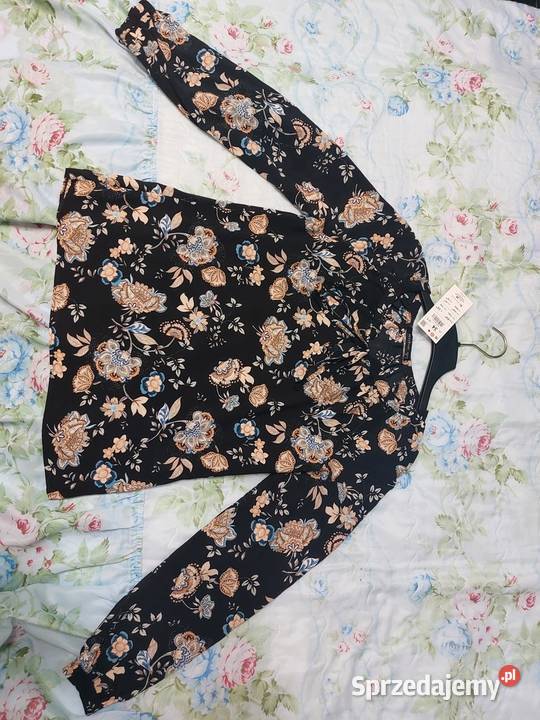 Bluzka czarna kwiaty XS 34 Reserved Nowa z metką