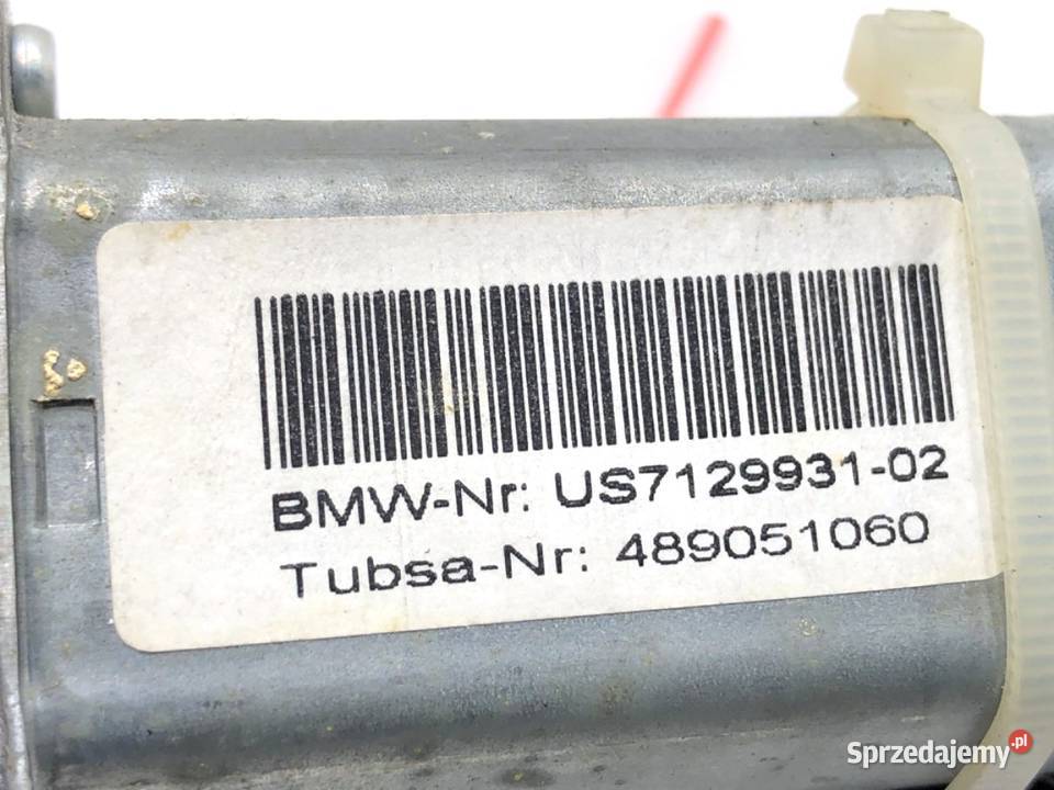 DOCIĄG KLAPY TYŁ BMW E71 7129931 30 245 0714 osobowe