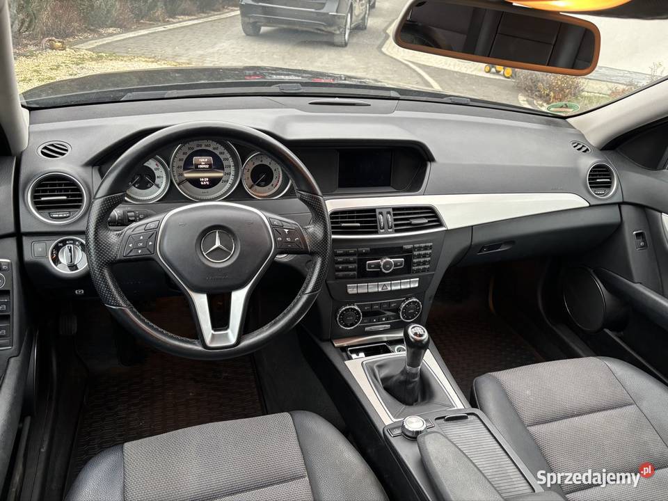 Mercedes C180 2013 mały przebieg Sulejówek
