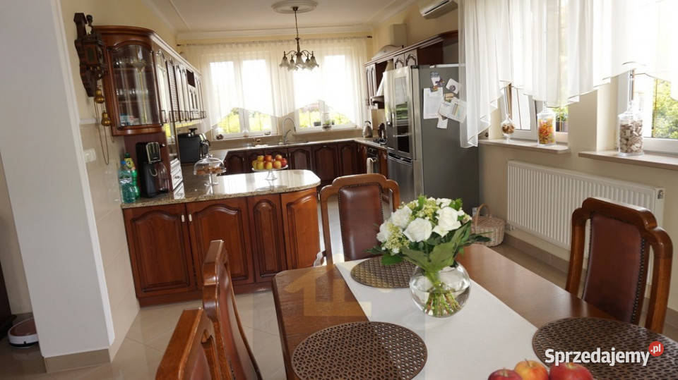 Gospodarstwo rolne w gminie Karczewhodowla koni Całowanie