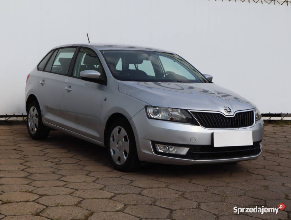 Skoda Rapid Spaceback 14 TSI światła przeciwmgielne Łódź