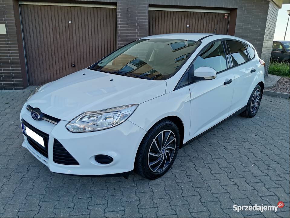 FORD FOCUS 2013r BEZWYPADKOWY GARAŻOWANY 10 Ford Poznań