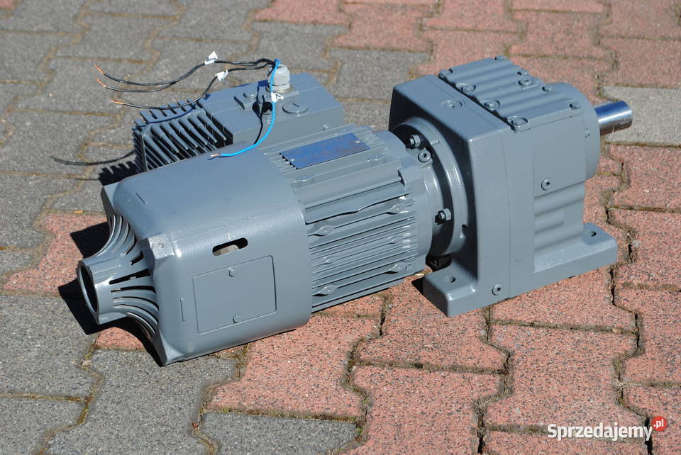 MOTOREDUKTOR 02222kw 11109obrmin FALOWNIK z sprzedam