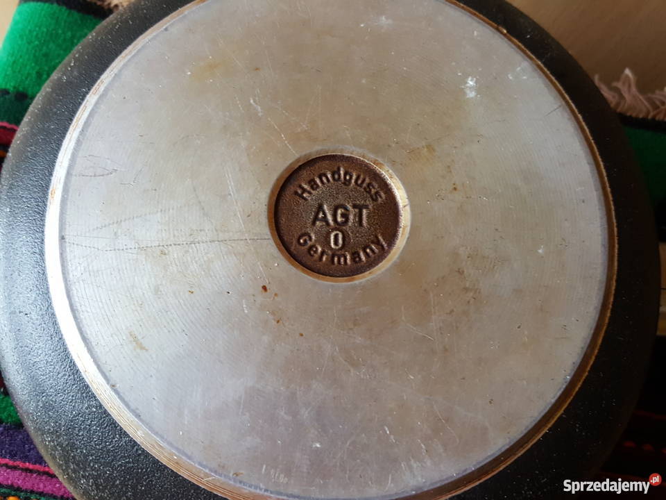 Handguss żeliwny garnek czarny sprzedam