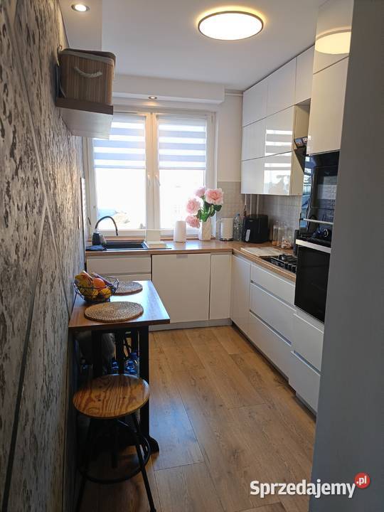 Mieszkanie na sprzedaż 4pokoje 75m2 blok