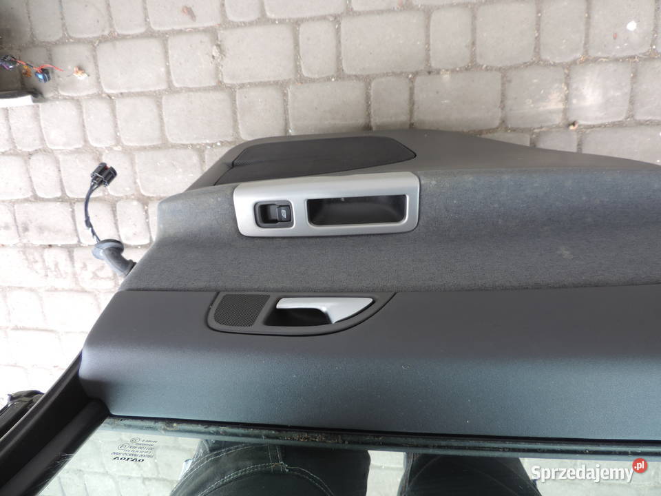 DRZWI LEWY TYŁ VOLVO V50 Rok produkcji 2005 sprzedam