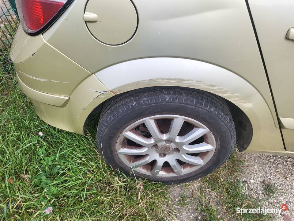 SPRZEDAM OPEL ASTRA H 105KM