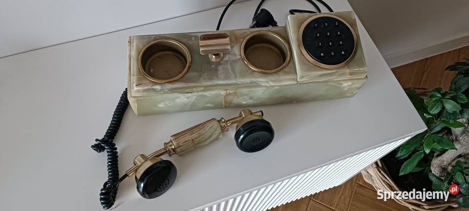 Antyk telefon z kamienia włoski