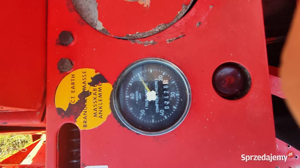 Kombajn Massey Ferguson 240 lubelskie Tomaszów Lubelski