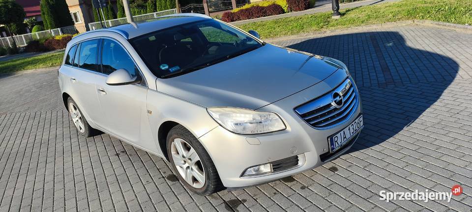 Opel Insignia 18 uszkodzony silnik manualna Samochody osobowe podkarpackie