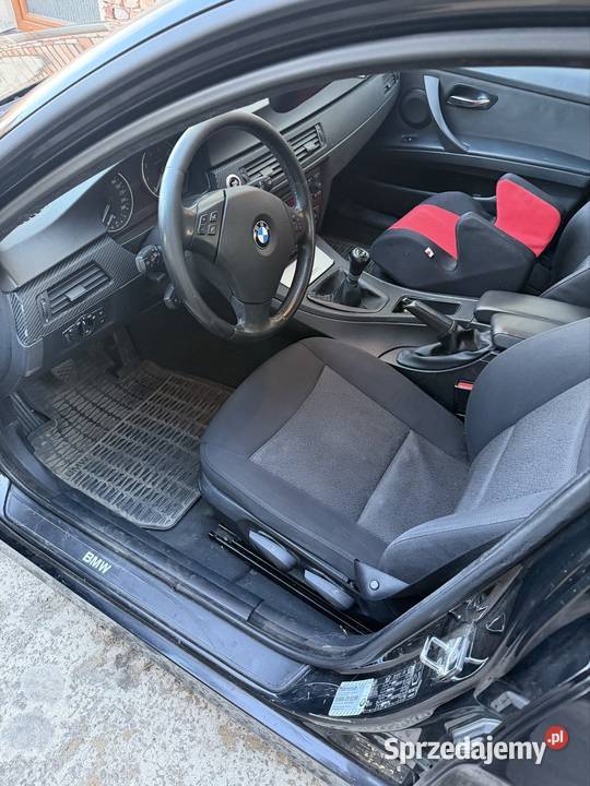 Sprzedam BMW E90 czarny Seria 3 Siewierz