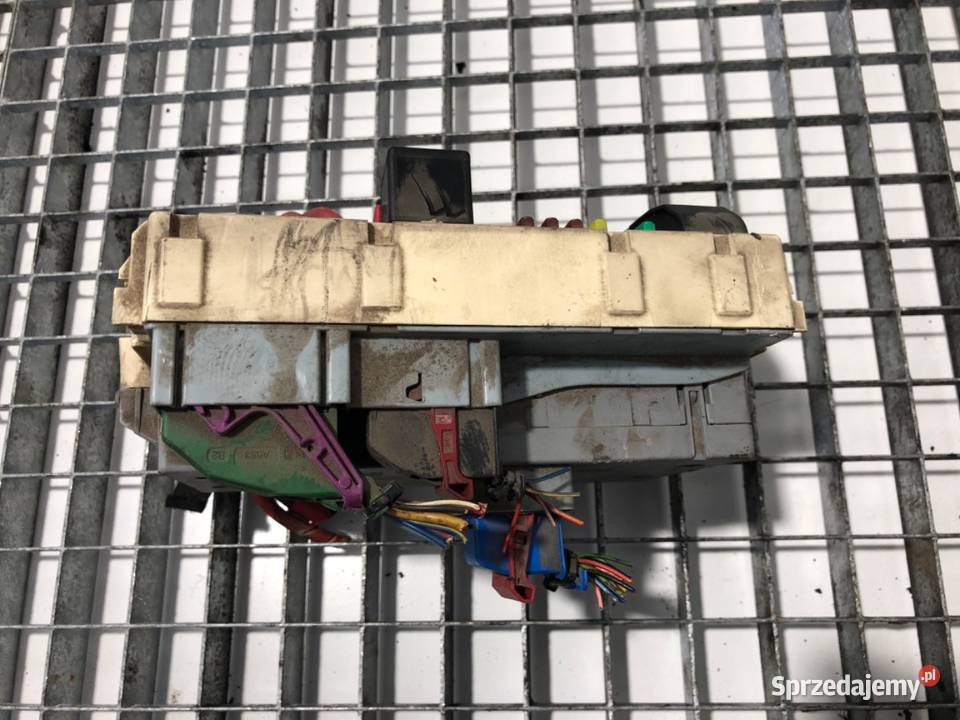SKRZYNKA BEZPIECZNIKÓW PEUGEOT BOXER I Bus 22 osobowe podkarpackie