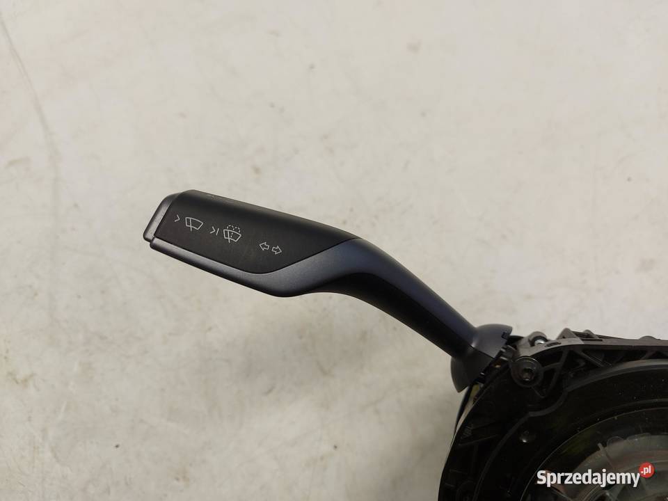 TESLA MODEL Y 2023r Przełącznik zespolony taśma