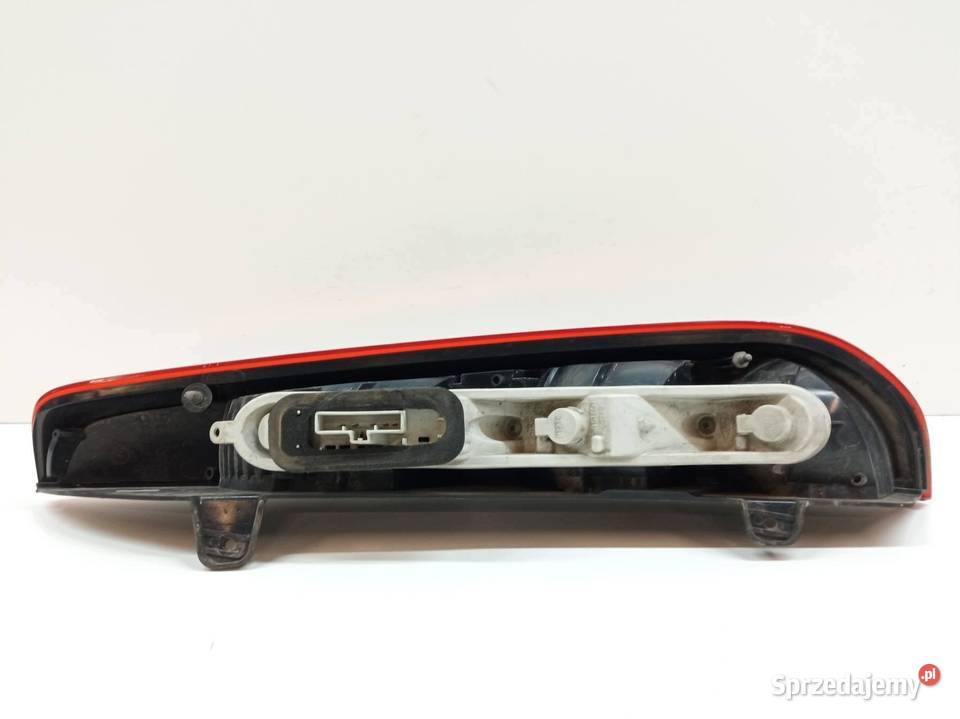 LAMPA TYŁ LEWA KOMBI LIFT Ford Focus Mk2