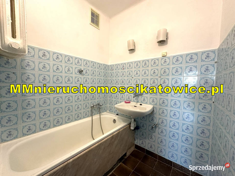 Mieszkanie na sprzedaż 3 pokoje balkon piwnica 3 piętra i więcej Katowice sprzedam