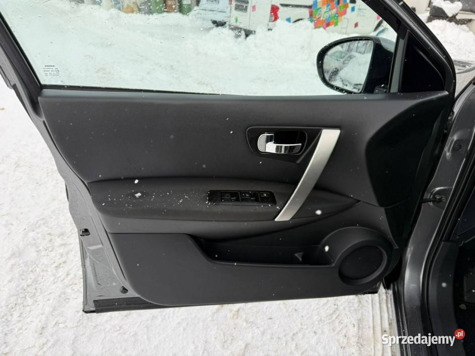 Nissan Qashqai2 Nissan Qashqai2 20 dCi 4x4 Tekna SUV Słupsk