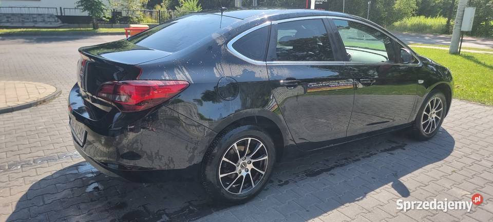 Astra 14T140 Fabryczny GAZ 118 118000km