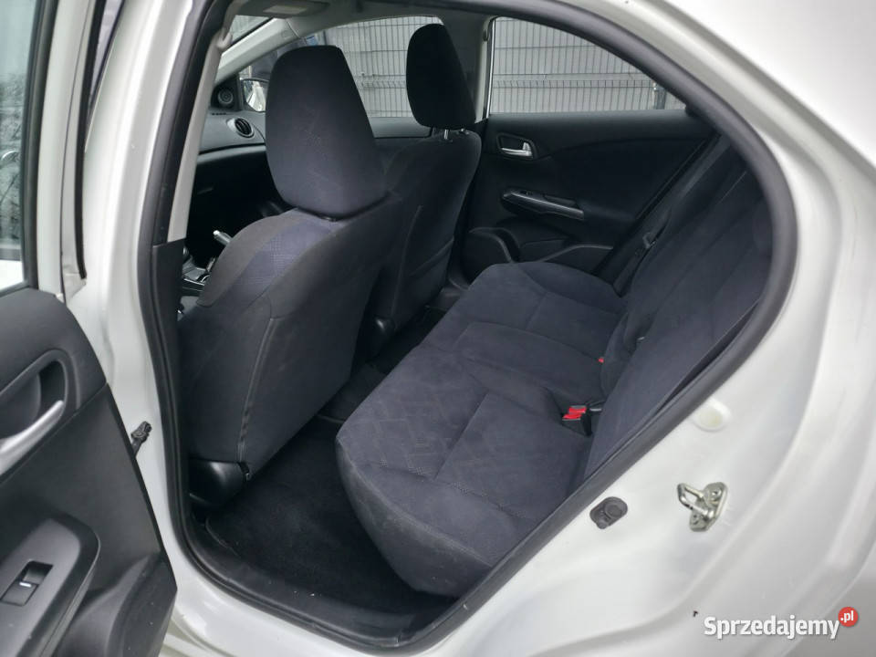 Honda Civic 18 Benzyna Serwisowany Gwarancja immobilizer Piekoszów