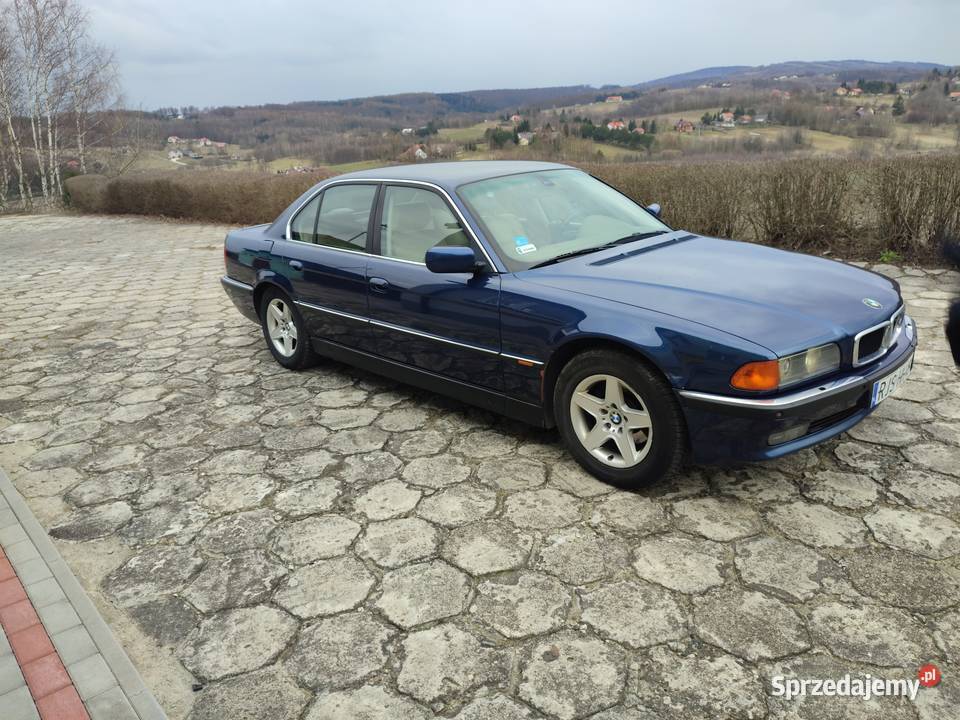 bmw seria 7 rzędowa 6 28 l mało pali 193KM Frysztak