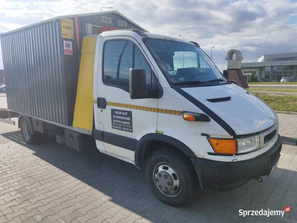 Auto pomoc laweta auto laweta transport Zamość usługa