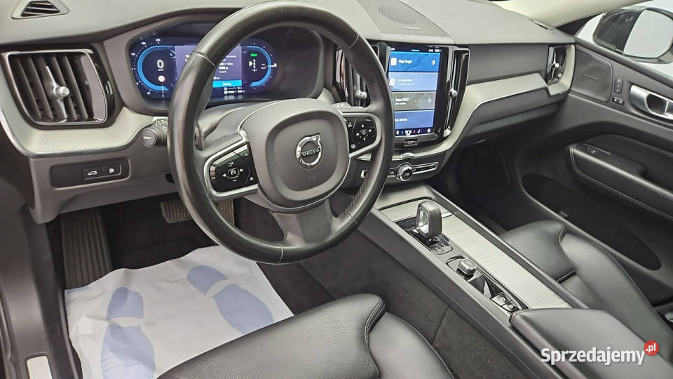 Volvo XC 60 T6 PlugIn Hybrid AWD Plus Bright Z serwisowany w ASO Warszawa