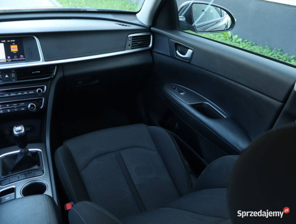 Kia Optima 16 CRDi nieuszkodzony Łódź sprzedam