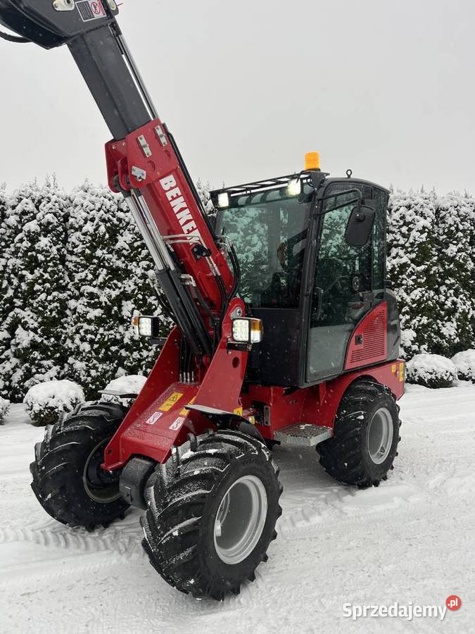 NOWA Mini ładowarka BEKKER K1090T miniładowarka nieuszkodzony podlaskie Zambrów