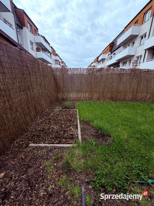 Słoneczne mieszkanie z oazą zieleni Smolec