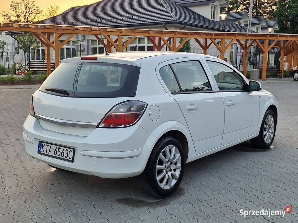 Opel Astra H Lift 16 LPG Klimatyzacja Alufelgi MP3 Astra Ryglice