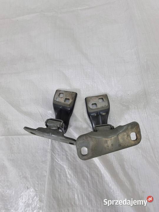 ZAWIAS ZAWIASY KLAPY OPEL ASTRA 4 IV J HB Zawiasy, bolce i prowadnice sprzedam