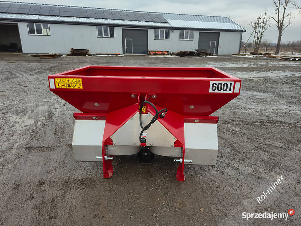 Rozsiewacz do nawozów Strumyk ST05 TYTAN Ostrołęka