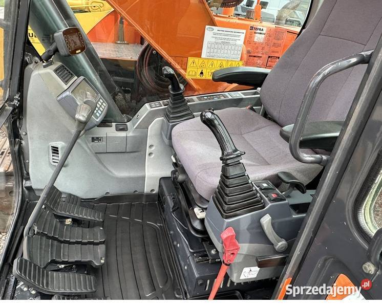 KOPARKA GĄSIENICOWA MARKI DOOSAN DX235LCR Rok produkcji 2014 Tuliszków