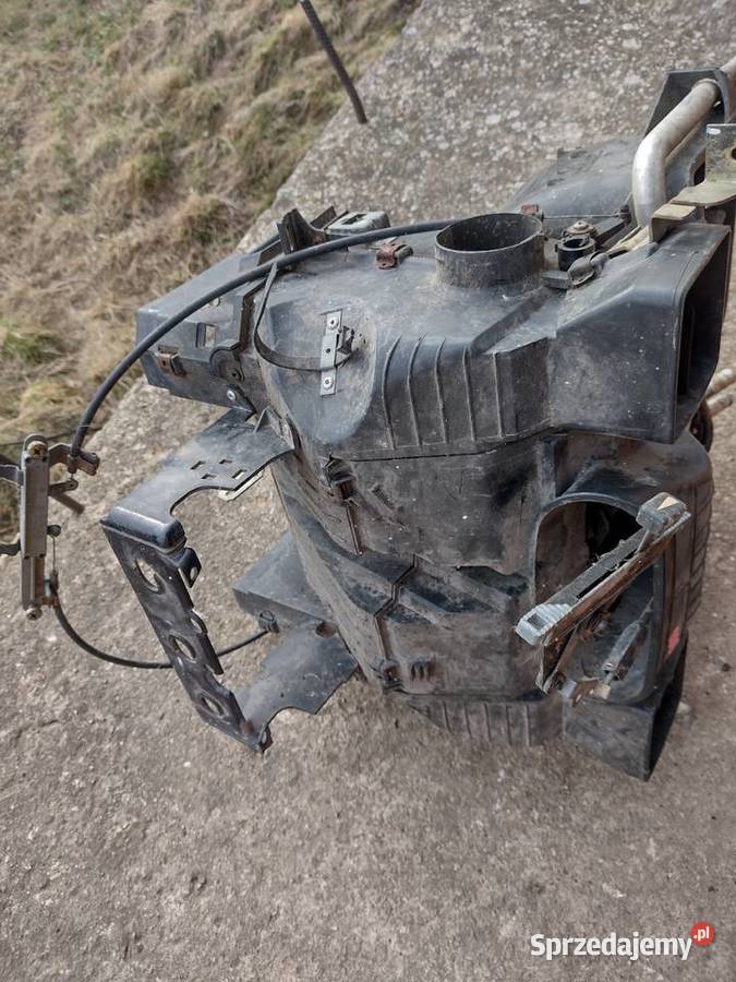 Nagrzewnica do Mercedesa w123 OE1238300208 dolnośląskie Łagiewniki