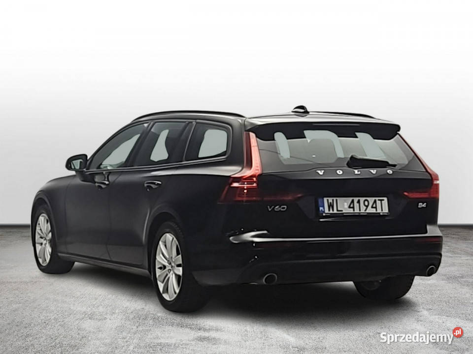 Volvo V60 V60 B4 D Momentum Z Polskiego Salonu Zarejestrowany w Polsce Warszawa
