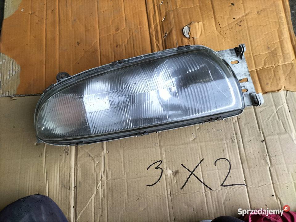 FORD FIESTA MK4 MK 4 LAMPA PRZÓD PRZEDNIA PRAWA Oświetlenie Kamień-Kolonia