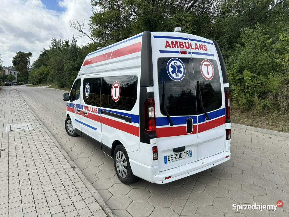 ambulansy Opel Vivaro Opel Vivaro 2016 Karetka komputer pokładowy Gostyń