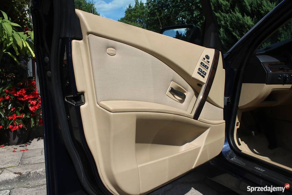 BMW e61 530d szuka nowego właściciela światła przeciwmgielne Seria 5 Warcz