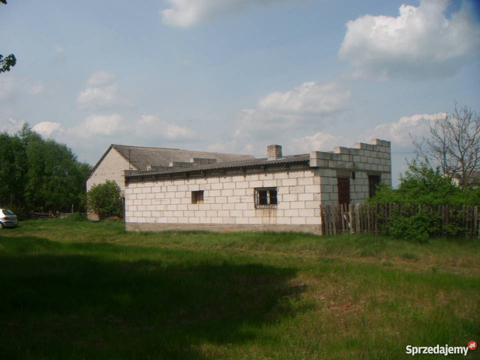 Sprzedam dom i budynki gospodarcze Domy mazowieckie