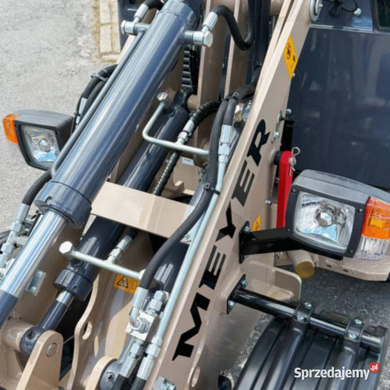 ŁADOWARKA KOŁOWA MEYER LW15 Z KABINĄ Opole