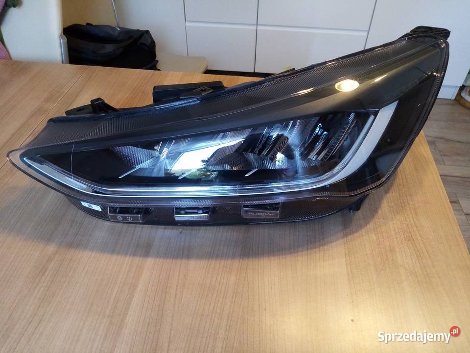 Lampa full LED nowy model ford focus Ostrów Wielkopolski