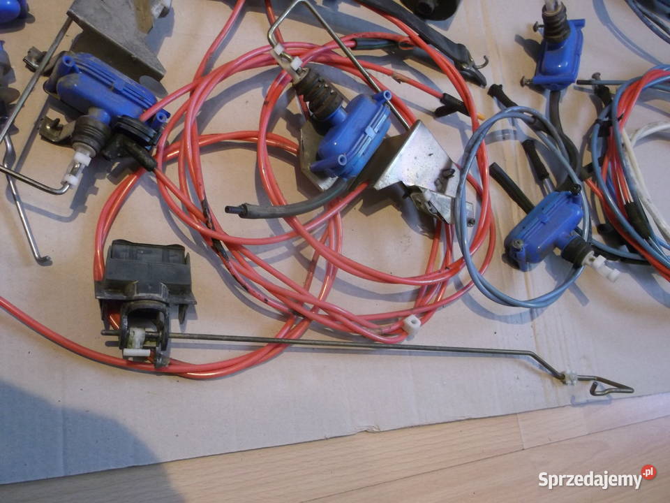 Centralny zamek Volkswagen Golf II GTI zamki, wkładki, kluczyki Sobieska Wola Pierwsza sprzedam