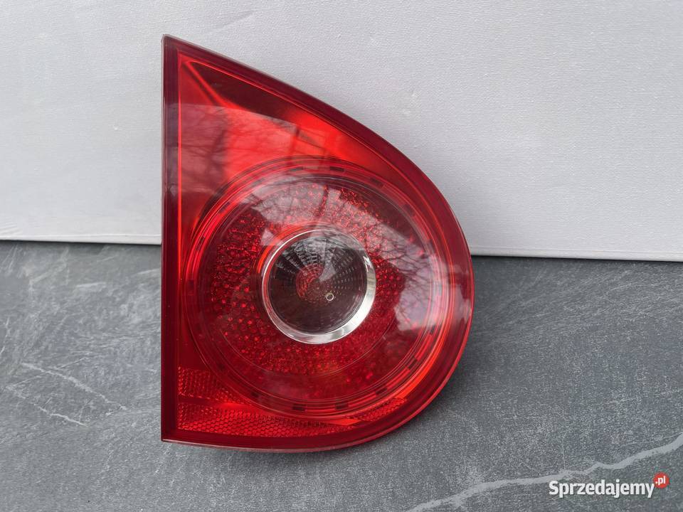 VW GOLF 5 LEWA LAMPA W KLAPĘ osobowe Ostroróg sprzedam