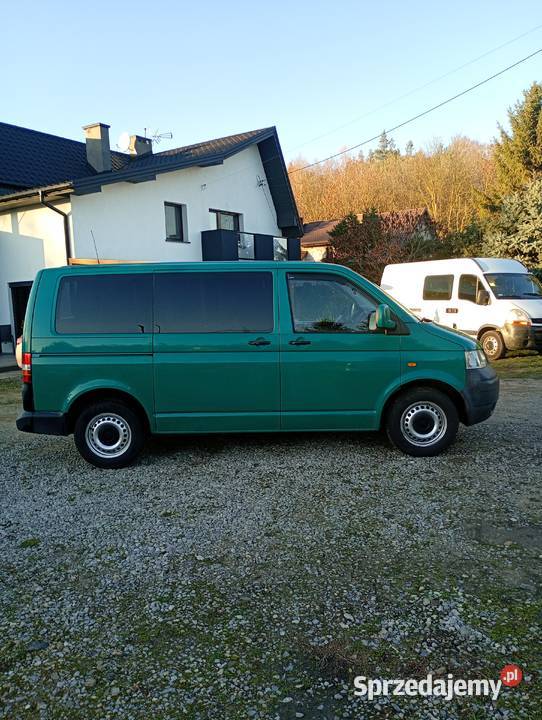 Volkswagen T5 19tdi 9 osób 246 przebiegu 105KM Łuków