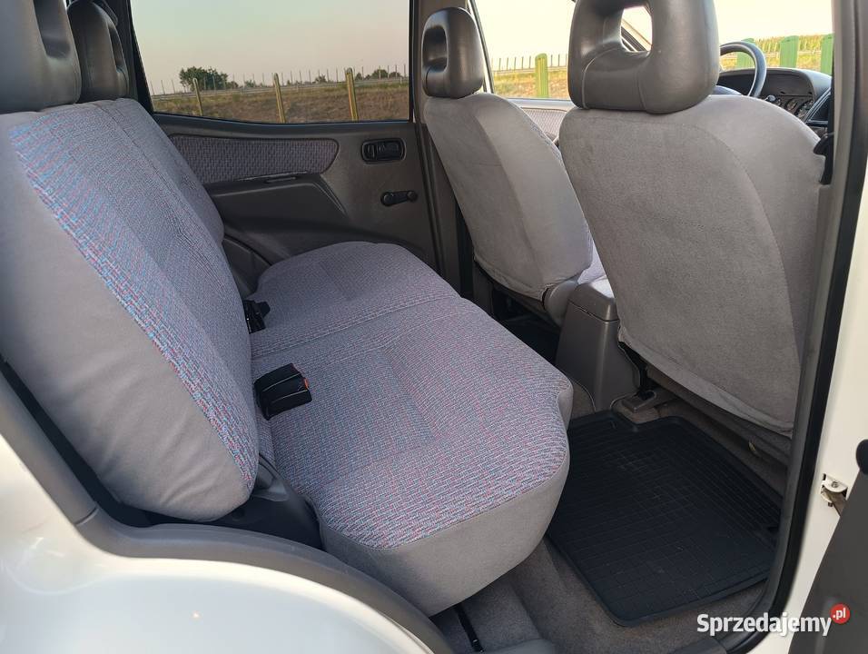 Nissan terrano ii 24 benzyna 4x4 84 bezwypadkowy Chmielnik