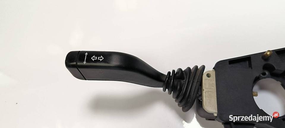 PRZEŁĄCZNIK ZESPOLONY OPEL ASTRA F 7844256