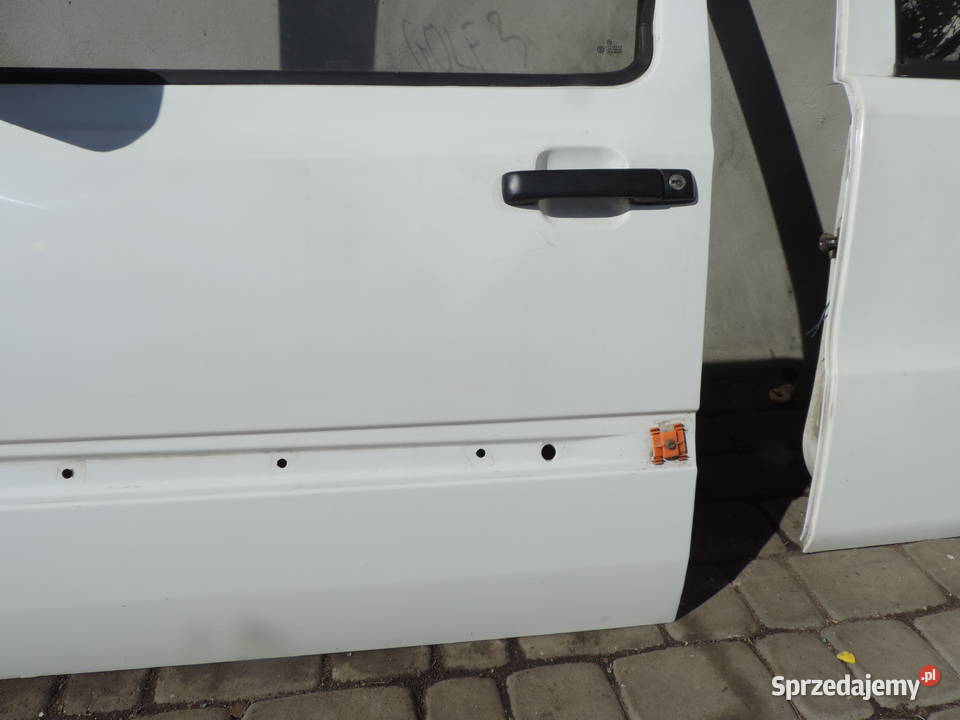 VOLKSWAGEN GOLF 3 KOMBI DRZWI LEWY PRZÓD Rok produkcji 1996 małopolskie Nowy Sącz