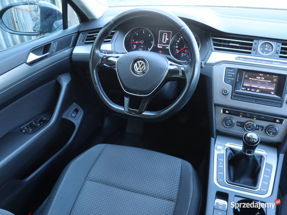 VW Passat 20 TDI bluetooth Katowice
