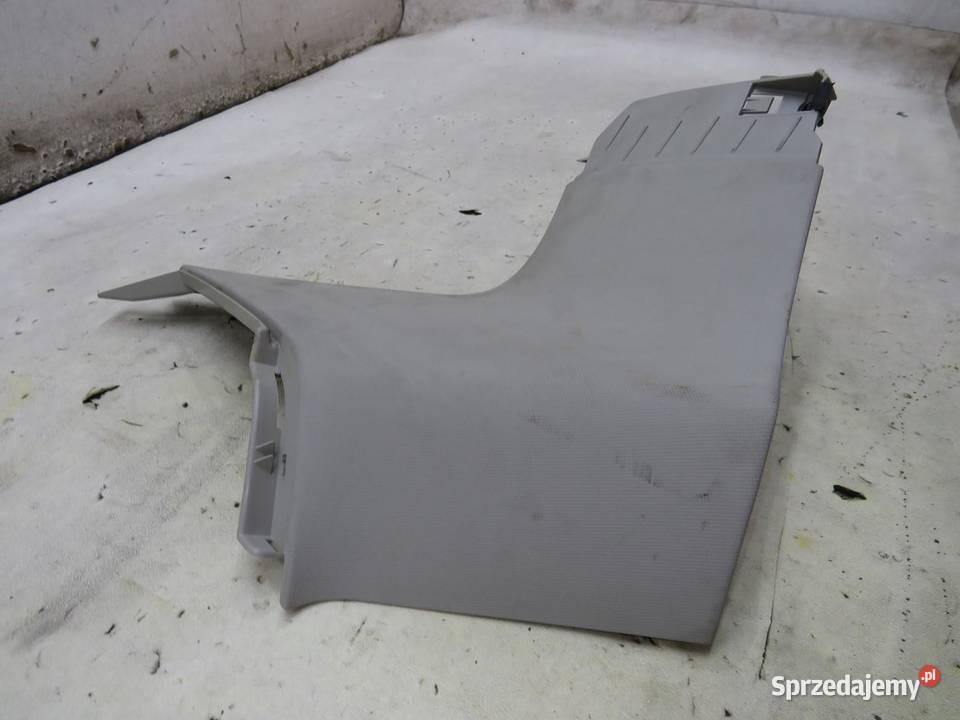 OSŁONA SŁUPKA LEWY TYŁ AUDI Q5 8R osobowe Progi sprzedam