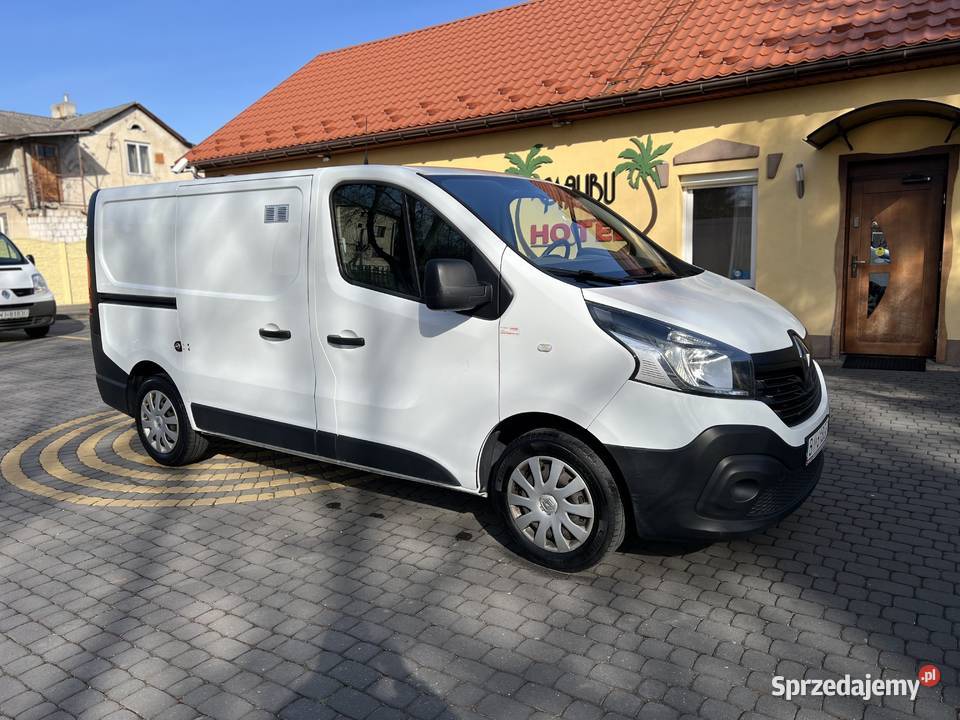 Renault Trafic 2017 Rok produkcji 2017 Suchedniów